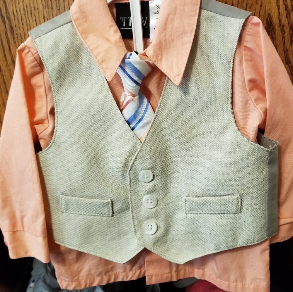 3-6 months shirt, tie and vest